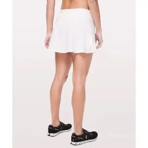 Lululemon play off the pleats skirt
